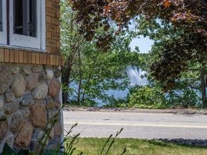 228 Lynn St, Peabody MA 01960