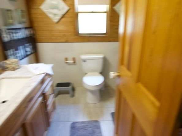 6 Mcnulty Rd, Bolton MA 01740