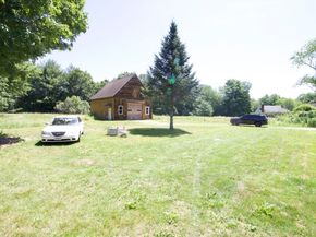 6 Mcnulty Rd, Bolton MA 01740