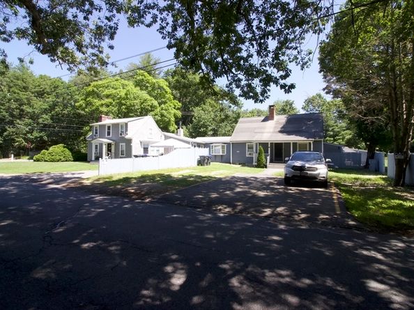 6 Mcnulty Rd, Bolton MA 01740