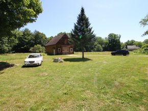 6 Mcnulty Rd, Bolton MA 01740