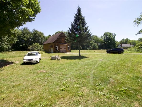 6 Mcnulty Rd, Bolton MA 01740