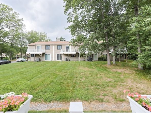 30 Nottingham Rd 30, Grafton MA 01519