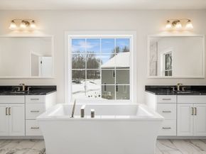 13 Fitch Ave 19, Hopkinton MA 01748