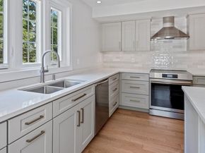 126 Old Southbridge Rd, Dudley MA 01571