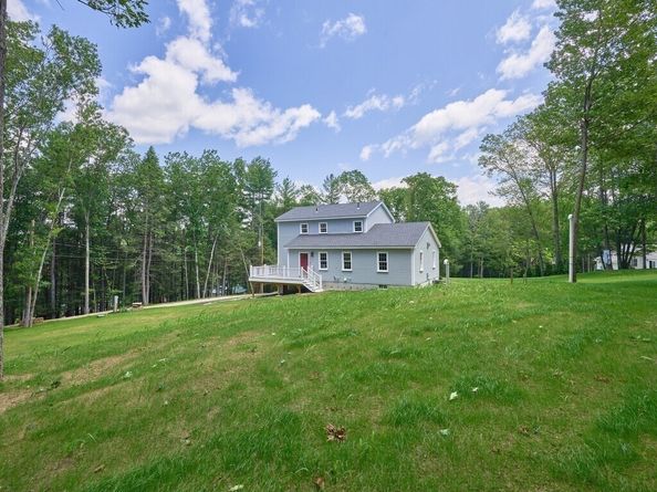 126 Old Southbridge Rd, Dudley MA 01571