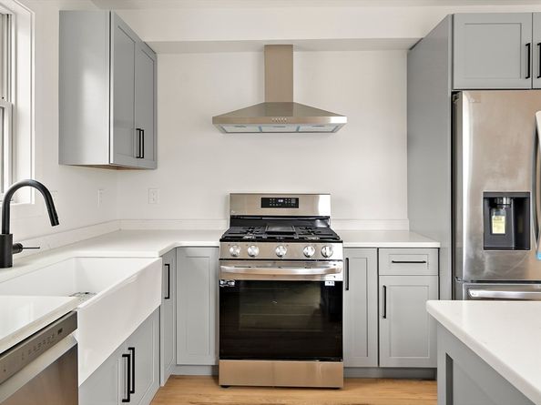 25 Hillsboro St. 1, Boston MA 02125