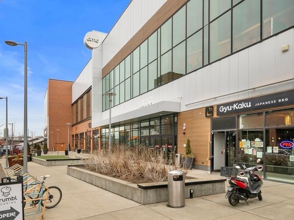 25 Hillsboro St. 1, Boston MA 02125
