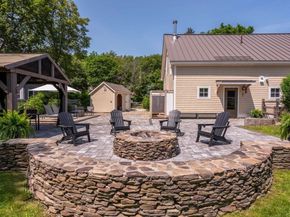 3 Jeffreys Neck Rd, Ipswich MA 01938