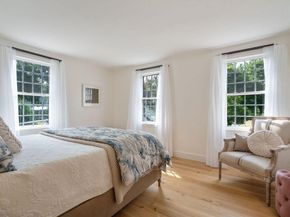 3 Jeffreys Neck Rd, Ipswich MA 01938