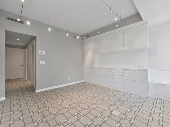 300 Boylston St 714, Boston MA 02116
