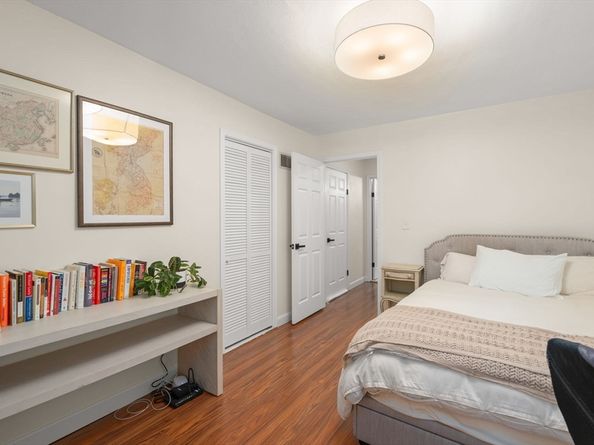 25 Harrison St C, Boston MA 02131