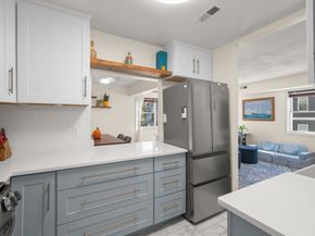 25 Harrison St C, Boston MA 02131