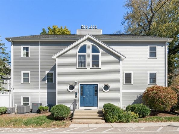 25 Harrison St C, Boston MA 02131