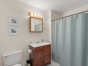 25 Harrison St C, Boston MA 02131