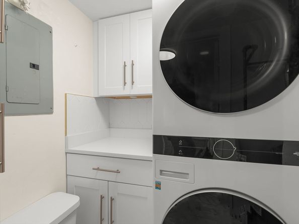 25 Harrison St C, Boston MA 02131