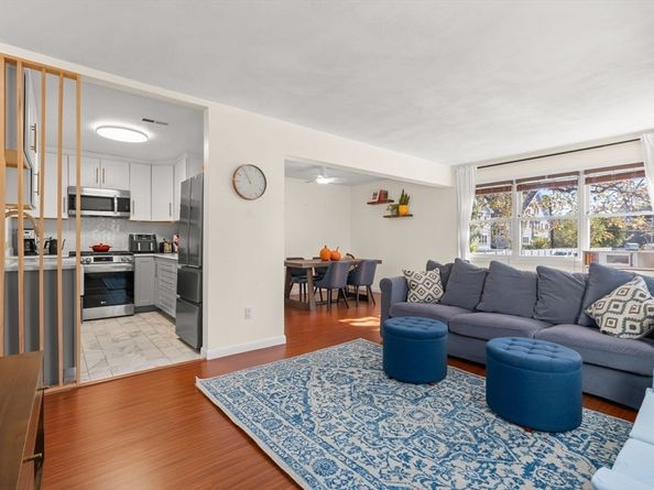 25 Harrison St C, Boston MA 02131