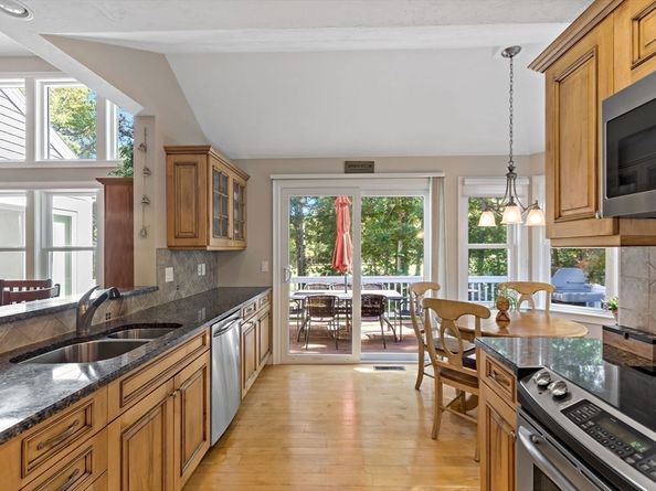 30 Dillingham Way 30, Plymouth MA 02360