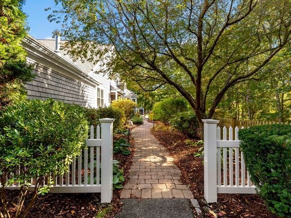 30 Dillingham Way 30, Plymouth MA 02360