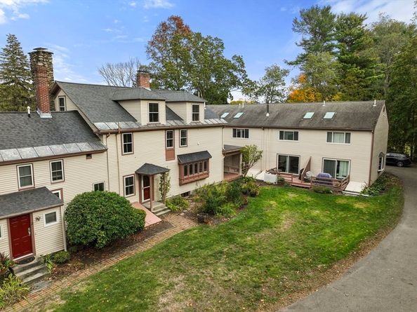 324 Union St 1, Millis MA 02054