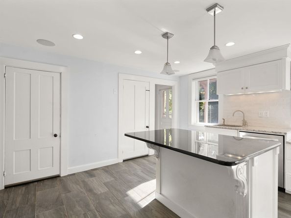 324 Union St 1, Millis MA 02054