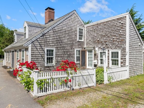 191-193 South St, Hingham MA 02043