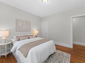 8 Kinross Rd 2, Boston MA 02135