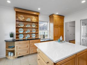 17 Shea Road, Cambridge MA 02140