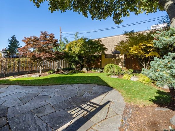 17 Shea Road, Cambridge MA 02140