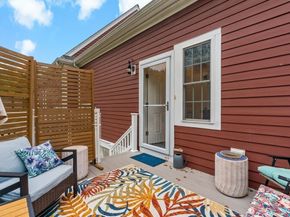 20 Valley St 20, Norfolk MA 02056