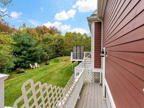 20 Valley St 20, Norfolk MA 02056