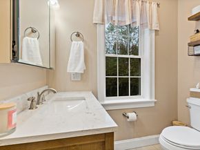 20 Valley St 20, Norfolk MA 02056