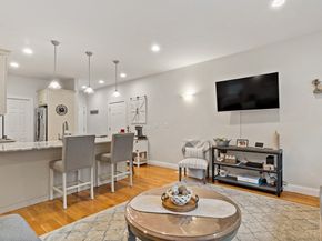 20 Valley St 20, Norfolk MA 02056