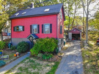 20 Roanoke St
