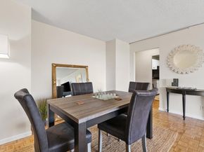 33 Pond Ave 709, Brookline MA 02445