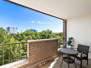 33 Pond Ave 709, Brookline MA 02445