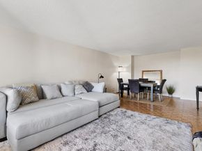 33 Pond Ave 709, Brookline MA 02445