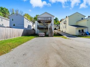 15 Blackstone St, Blackstone MA 01504