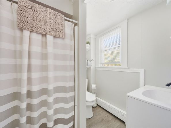 15 Blackstone St, Blackstone MA 01504