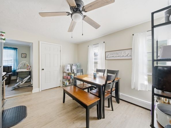 15 Blackstone St, Blackstone MA 01504