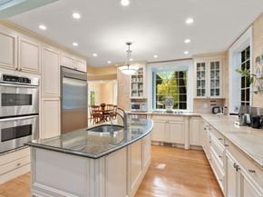 1430 Beacon St, Newton MA 02468