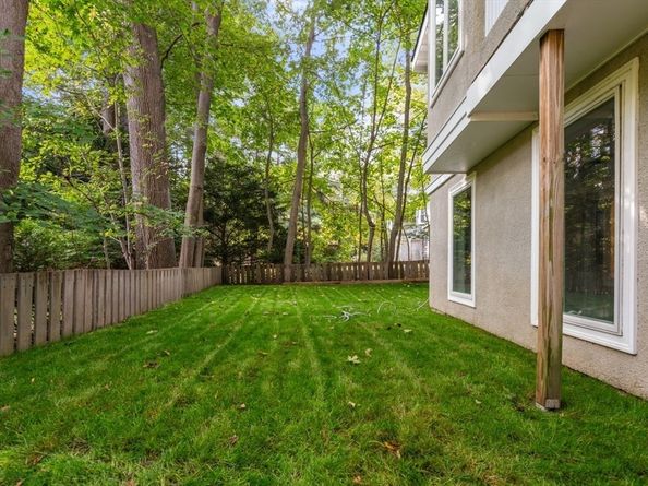 1430 Beacon St, Newton MA 02468