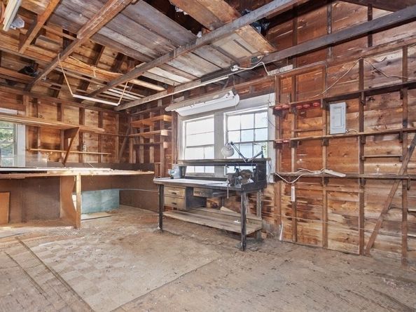 17 Glezen Lane, Wayland MA 01778