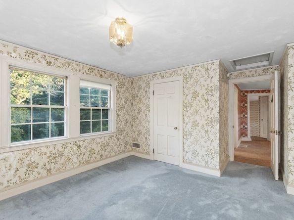 17 Glezen Lane, Wayland MA 01778