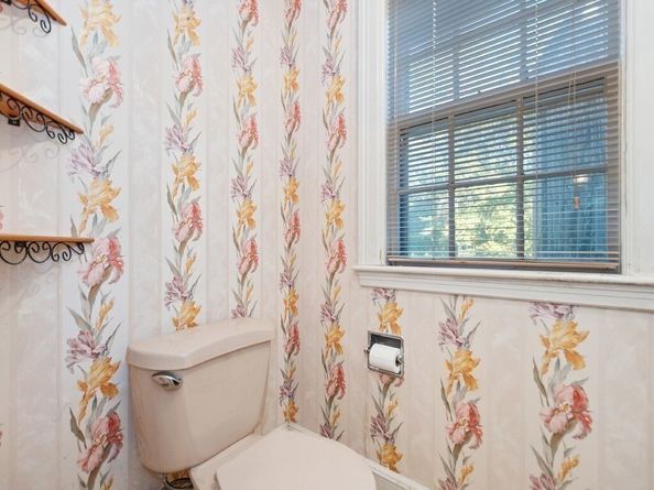 17 Glezen Lane, Wayland MA 01778