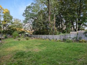 40 Lakewood Street, Worcester MA 01603