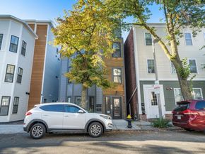 216 Havre St 4, Boston MA 02128