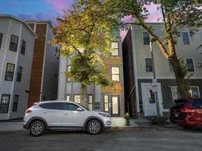 216 Havre St 4, Boston MA 02128