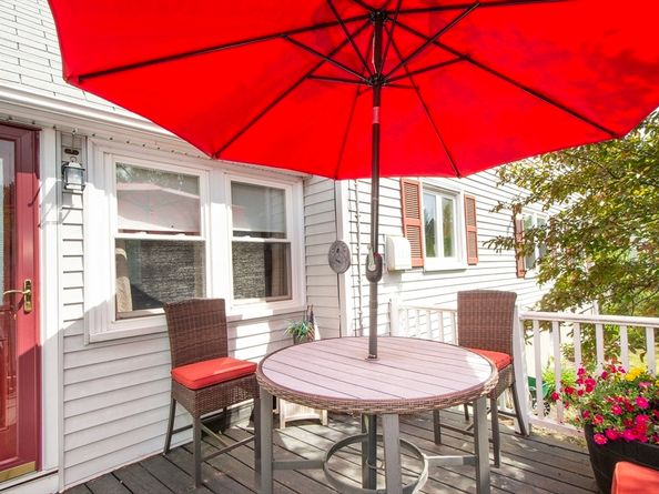 55 Christopher Dr, Milton MA 02186