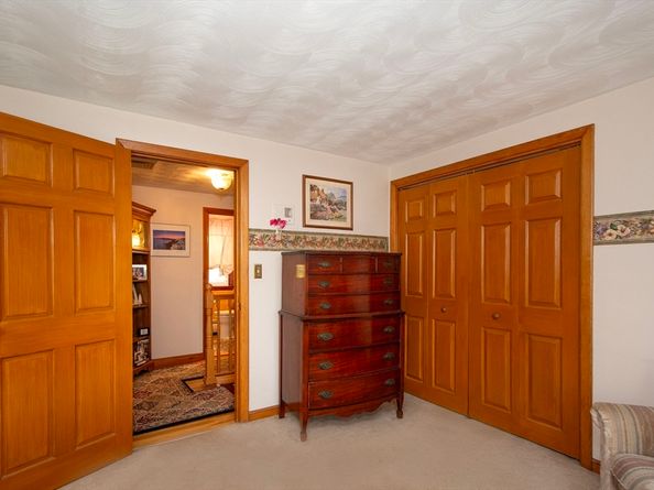 55 Christopher Dr, Milton MA 02186